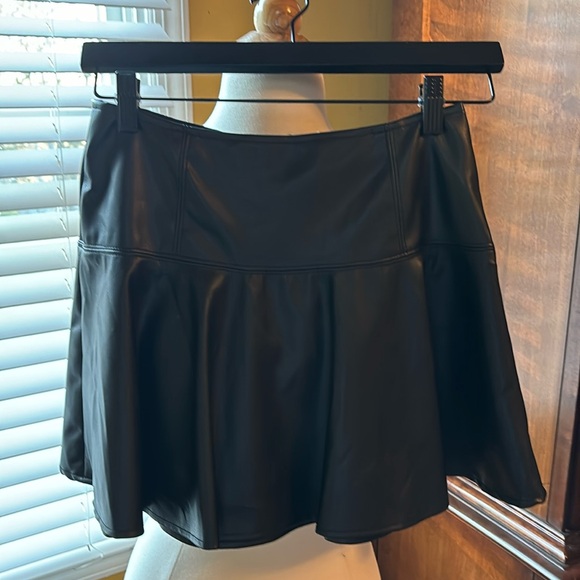 Vegan Leather Skater or Tennis Skirt - Picture 1 of 3